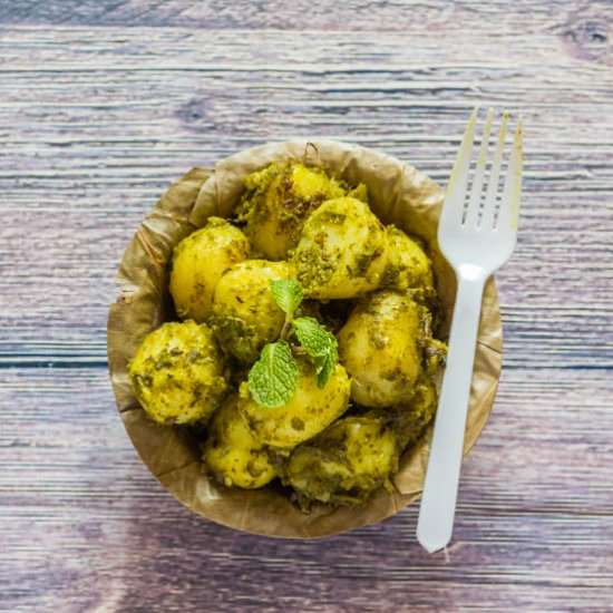 Aloo Kachaloo-Dhaniya Aloo