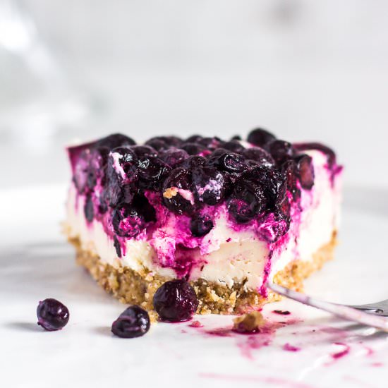Vegan Blueberry-Lemon Cheesecake