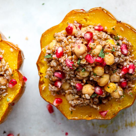 Bulgur Stuffed Acorn Squash