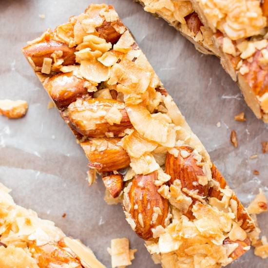 Homemade KIND Coconut Almond Bars