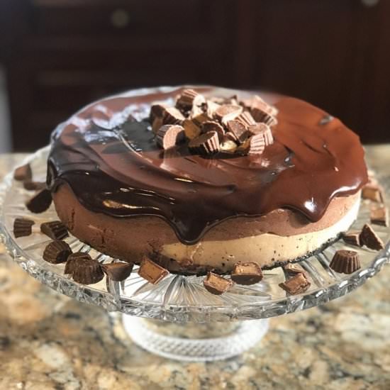 Peanut Butter Chocolate Cheesecake