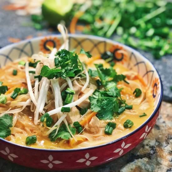 Thai Coconut Curry Chicken Soup