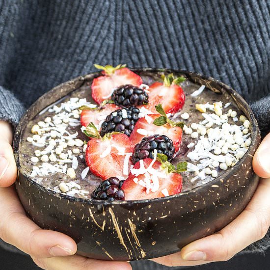 Acai Berry Smoothie Bowl