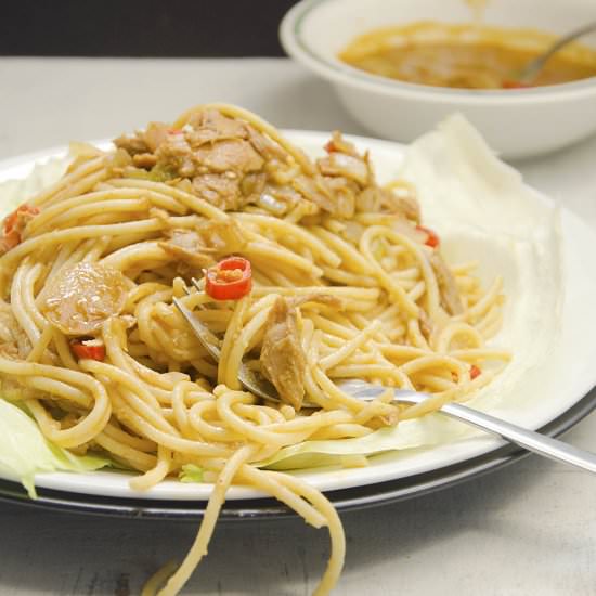 Tom Yum Noodles with Tuna Flakes