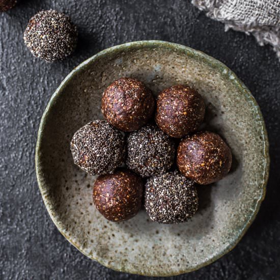 Chia Seed Bliss Balls