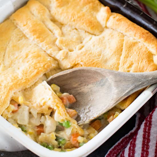 Easy Chicken Pot Pie Casserole