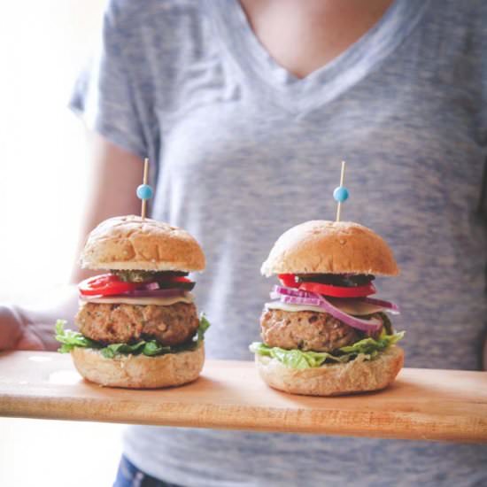 Sour Cream and Chive Turkey Burgers
