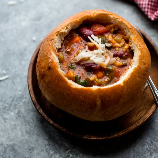 Thick & Hearty Minestrone Soup