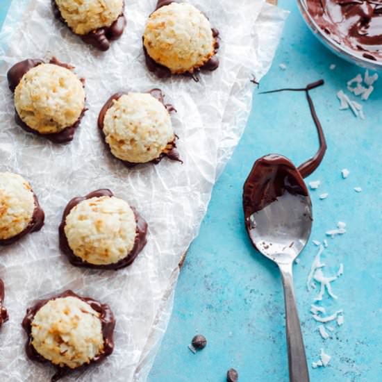 Vegan Coconut Macaroons
