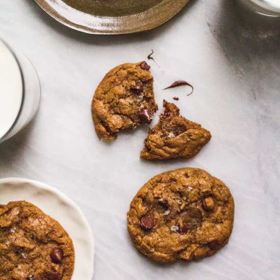 Vegan Chocolate Chip Cookies
