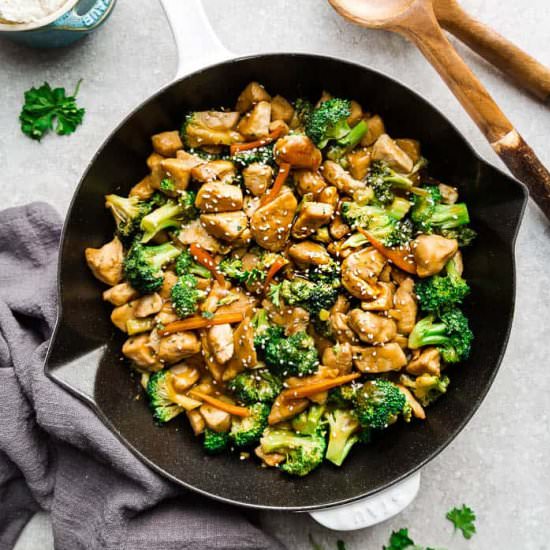 Chicken and Broccoli Stir Fry