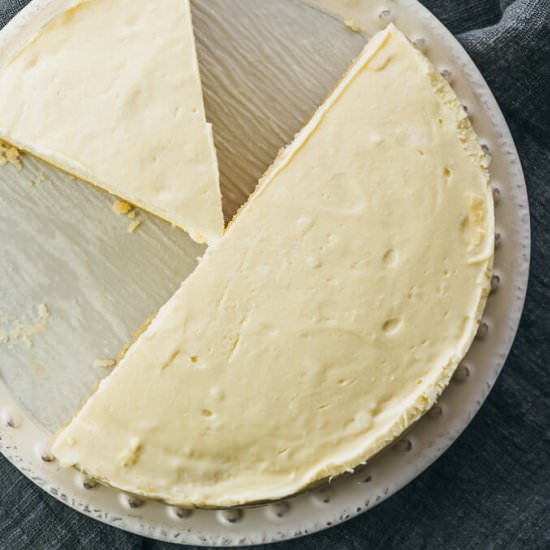 Low Carb Instant Pot Cheesecake