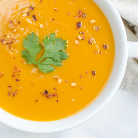 Paleo Coconut Curry Butternut Squash Soup