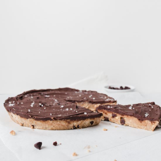 Raw Vegan Cookie Dough Cake