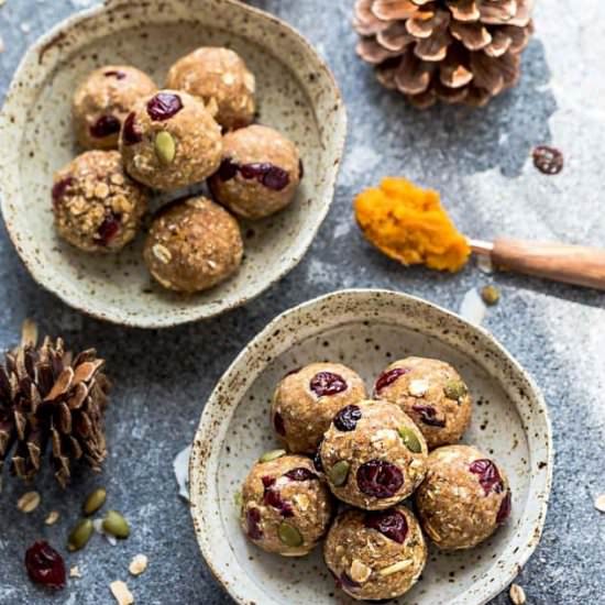 Pumpkin Energy Bites