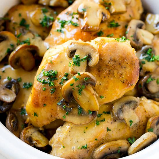 Slow Cooker Chicken Marsala