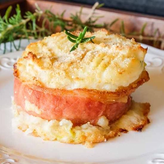 Baked Cheesy Potato Cakes with Bacon