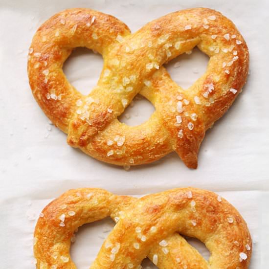 keto soft pretzels