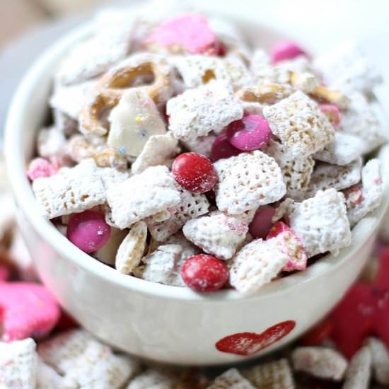 Valentine’s Day Puppy Chow