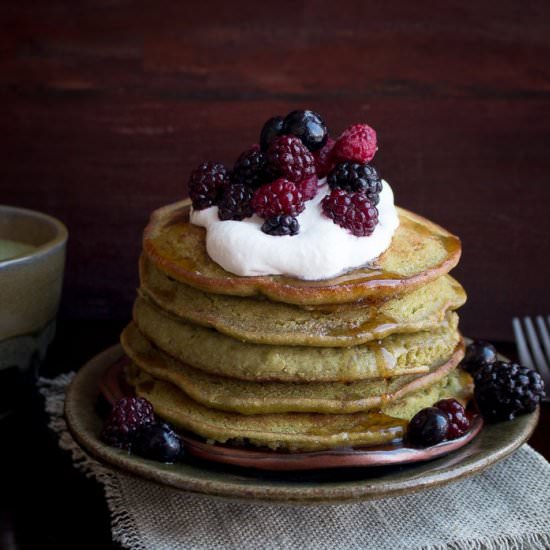 Healthy Vegan Matcha Pancakes
