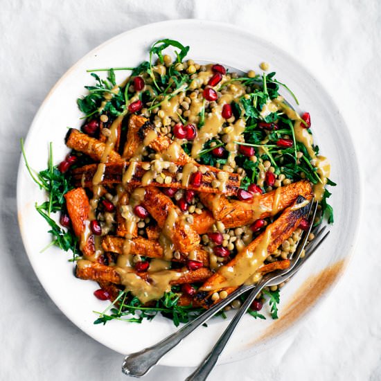 Roasted Carrots with Tahini Lentils