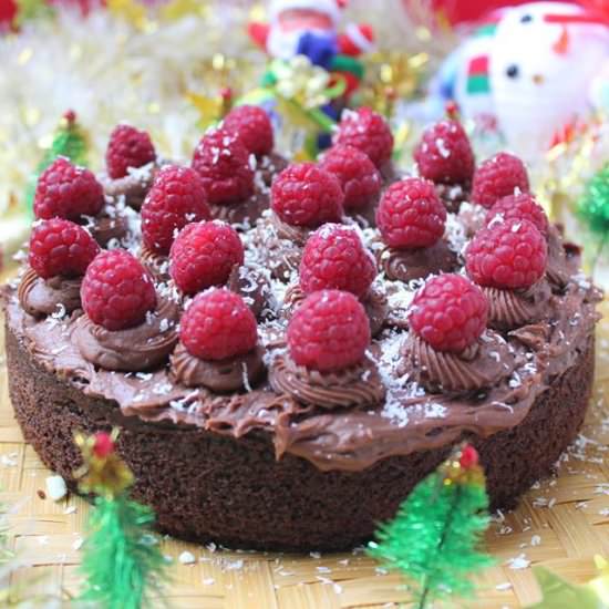 Dark Chocolate Raspberry Cake