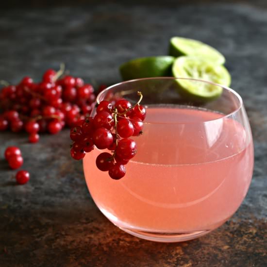 Sparkling Red Currant Cosmopolitan