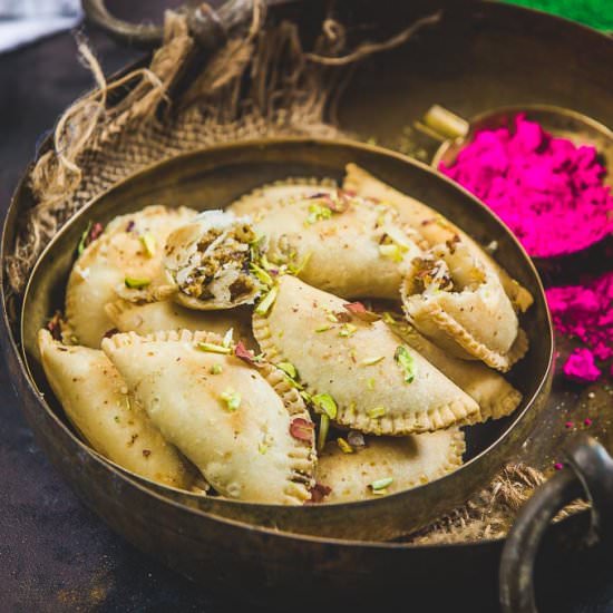 Best Gujiya