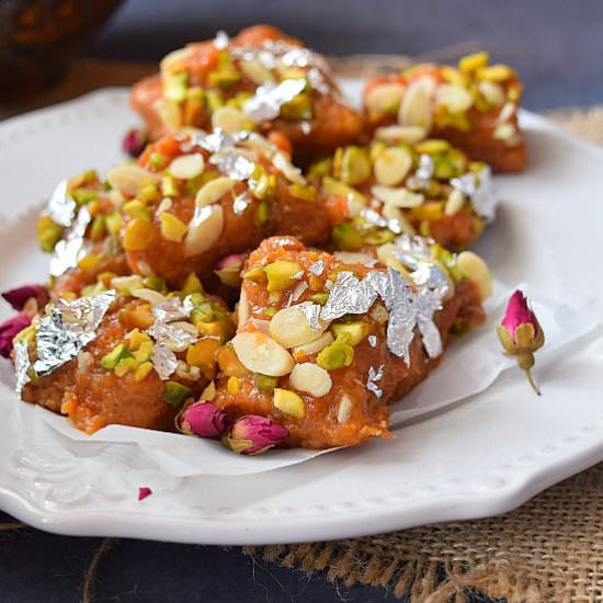 Gajar Burfi/Carrot Fudge