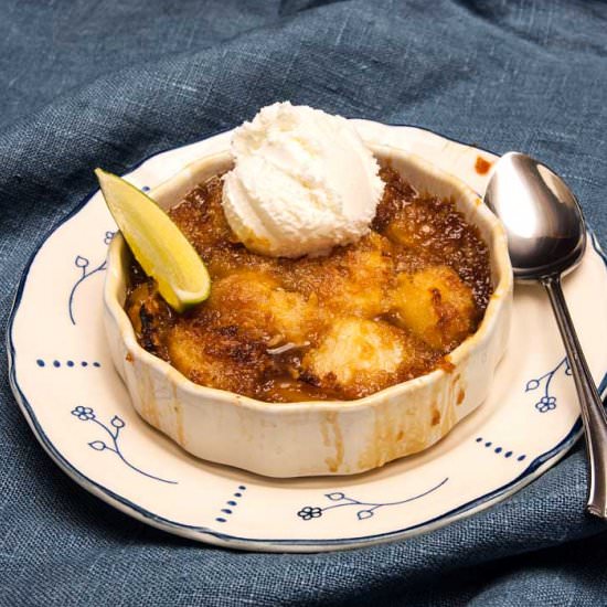 Four ingredients easy apple cobbler
