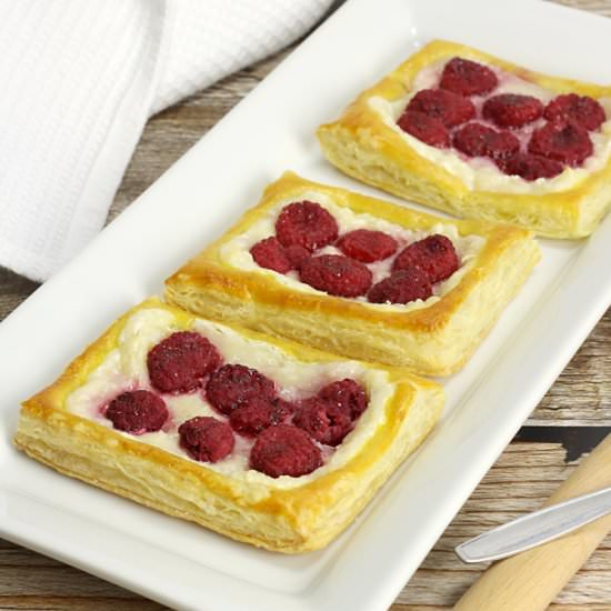 Easy Raspberry Cheese Danishes