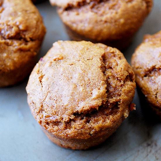 One bowl gingerbread muffins
