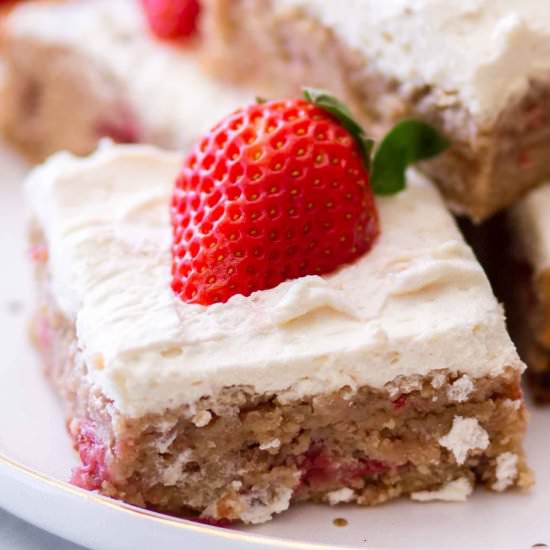 Strawberry Blondies
