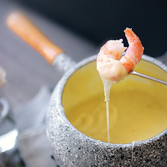 Surf & Turf Cheese Fondue