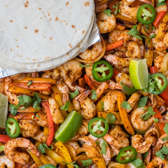 Chipotle Lime Shrimp Fajitas