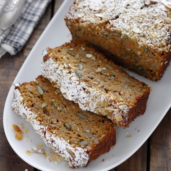 Carrot Bread with Coconut and Oats
