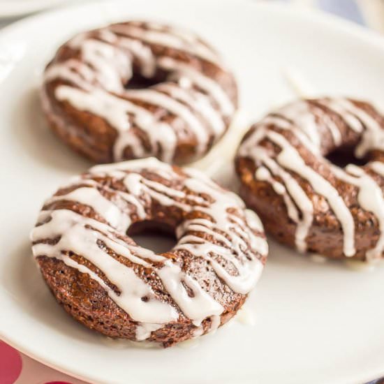 Whole wheat chocolate baked donuts