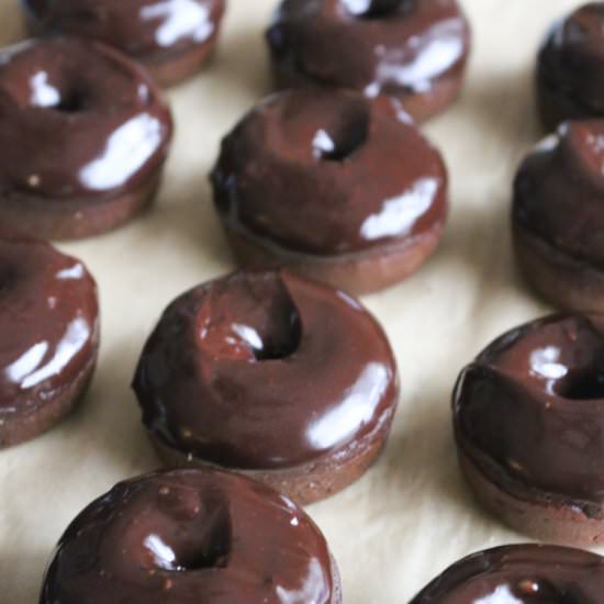 Vegan Baked Chocolate Donuts