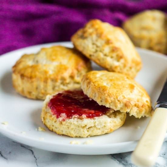 Classic English Scones