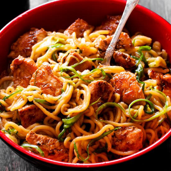 Restaurant Style Chicken Chow Mein