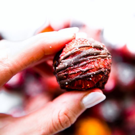 Strawberry Chocolate Brownie Bites