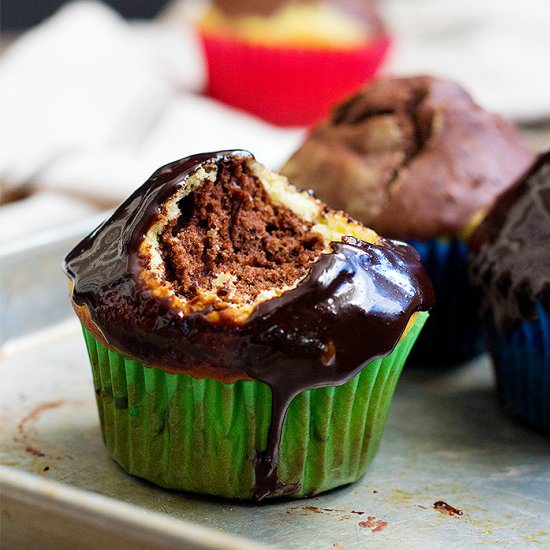 Marble Cupcakes + Chocolate Glaze