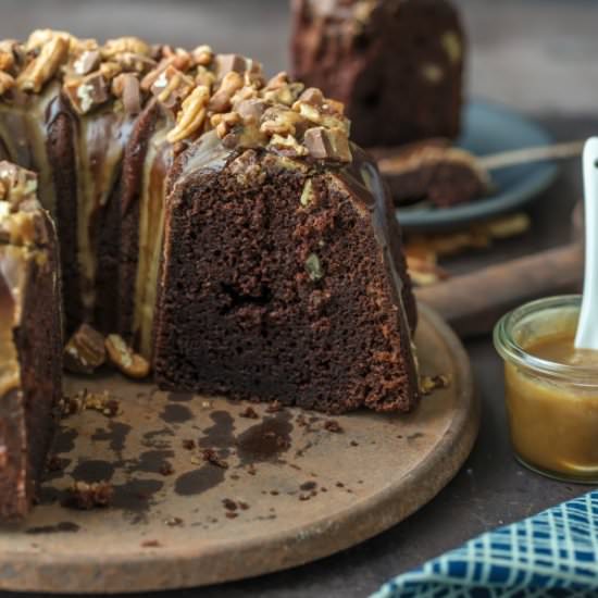 Turtle Brownie Cake