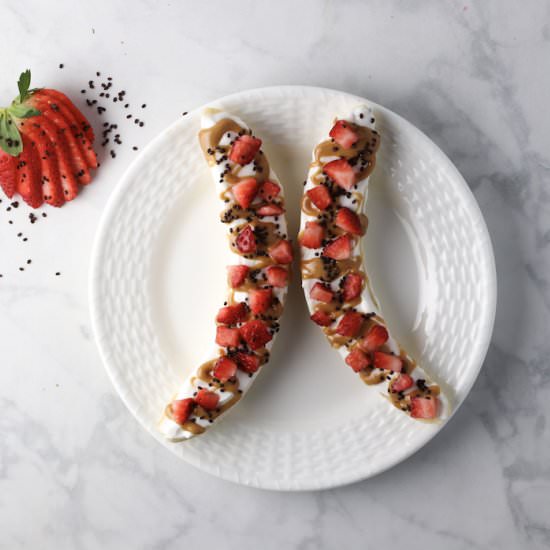 Healthy PB Strawberry Banana Split