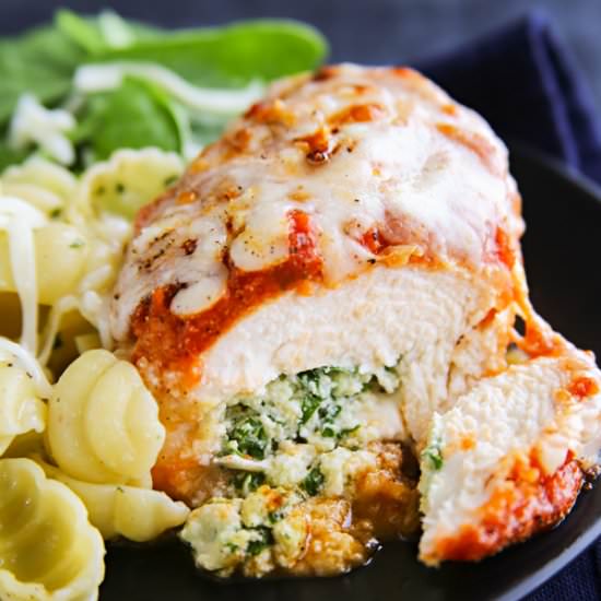 Spinach Stuffed Chicken Parmesan