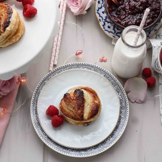 Mini Raspberry Cream Cheese Pies