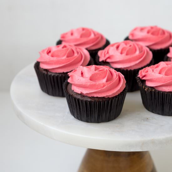 Vegan Chocolate Rose Cupcakes