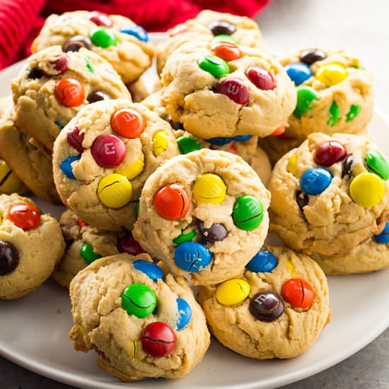 Peanut Butter M&M Cookies