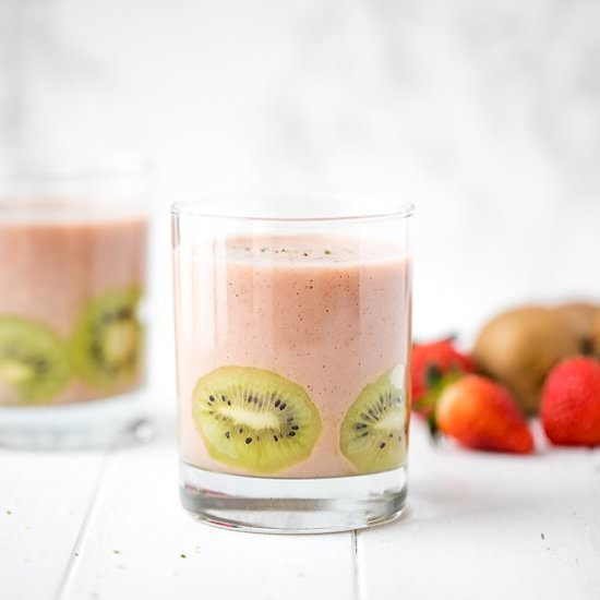 STRAWBERRY, BANANA, KIWI SMOOTHIE