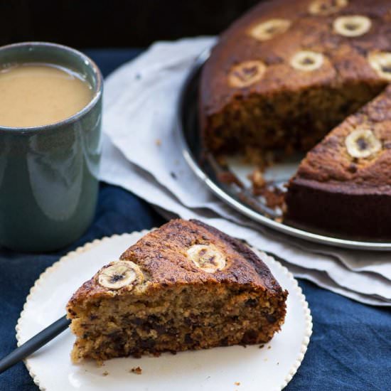 Banana and Medjool Date Cake